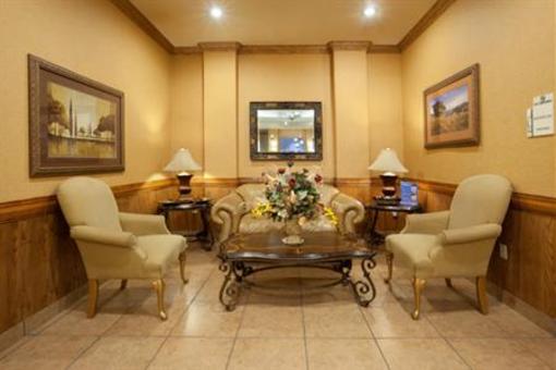 фото отеля Holiday Inn Express Hotel & Suites Alice