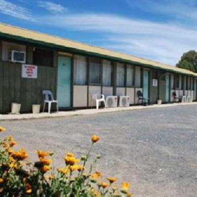 фото отеля Greenleigh Central Canberra Motel