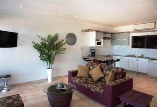 фото отеля Gordon's Bay Holiday Retreats Apartments