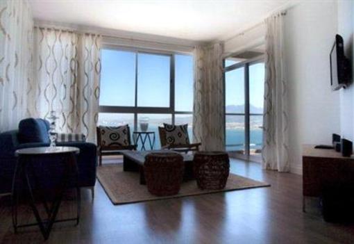 фото отеля Gordon's Bay Holiday Retreats Apartments
