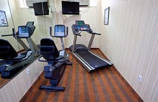 фото отеля Holiday Inn Express LaGuardia Airport New York City
