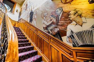 фото отеля Hotel Mansion Dandi Royal