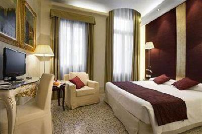 фото отеля Hotel Palazzo Giovanelli