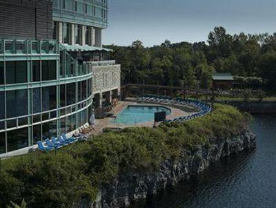 фото отеля Hilton Lac-Leamy