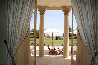 фото отеля Chateau Pomys Hotel Saint Estephe