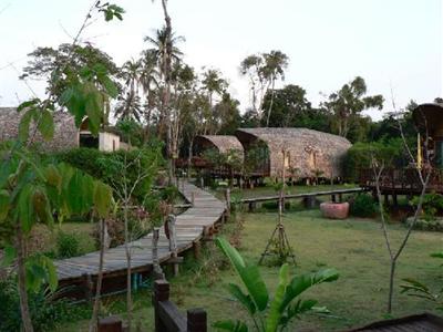 фото отеля Cinnamon Art Resort And Spa