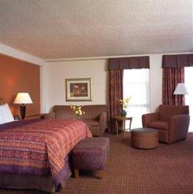 фото отеля DoubleTree by Hilton Hotel Milwaukee Downtown