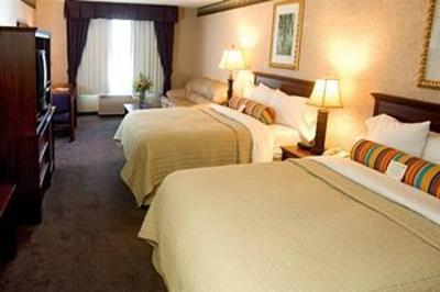 фото отеля Phoenix Inn Suites Albany