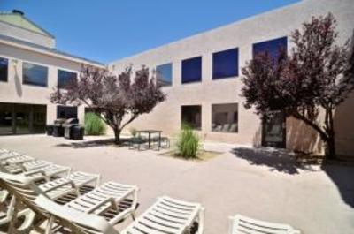 фото отеля BEST WESTERN Pecos Inn Motel