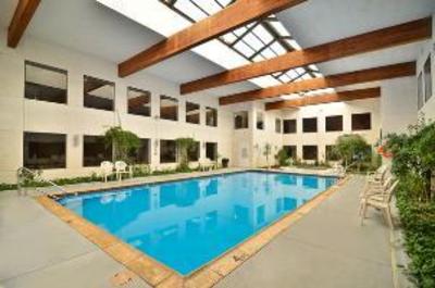 фото отеля BEST WESTERN Pecos Inn Motel