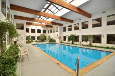 фото отеля BEST WESTERN Pecos Inn Motel