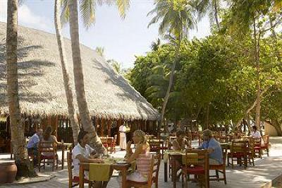 фото отеля Meeru Island Resort
