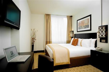фото отеля Holiday Inn Dubai-Al Barsha