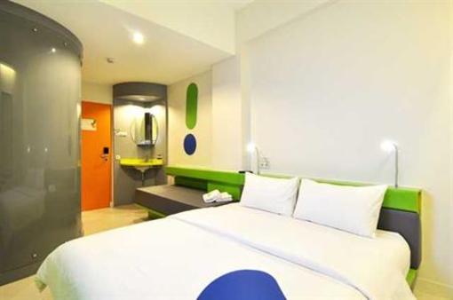 фото отеля POP Hotel Airport Jakarta