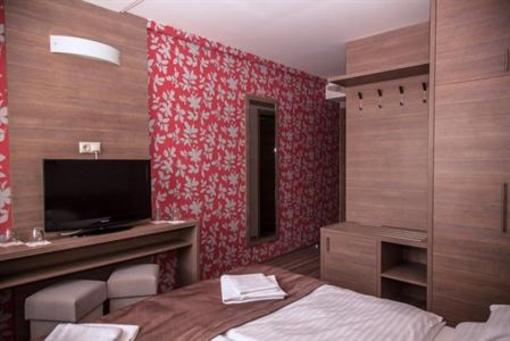 фото отеля Hotel Viktoria Superior