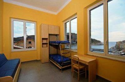 фото отеля Ostello Porto Venere