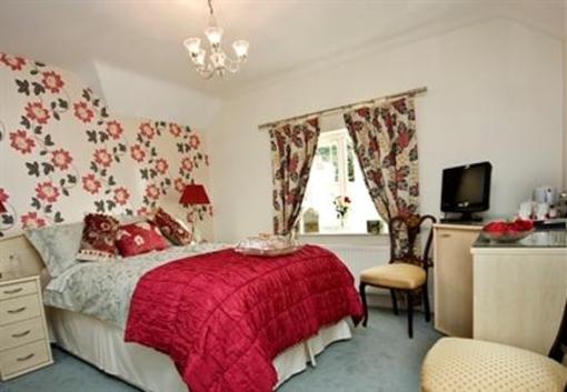 фото отеля Y Garth Bed and Breakfast Newport (Pembrokeshire)