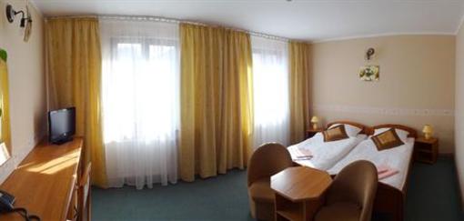 фото отеля Hotel Krystyna