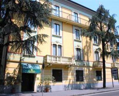 фото отеля Hotel Ristorante Corona