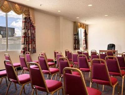 фото отеля Ramada East Orange