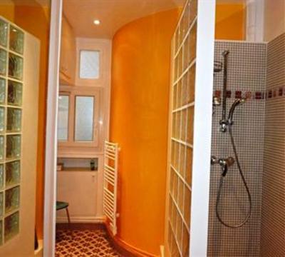 фото отеля Apartment Rue Lapeyrere Paris