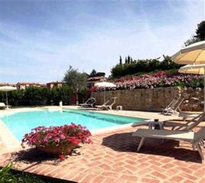 фото отеля Borgo Villa Risi Apartment Siena
