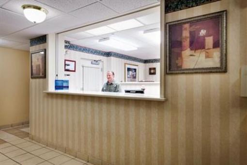 фото отеля Candlewood Suites - Nanuet