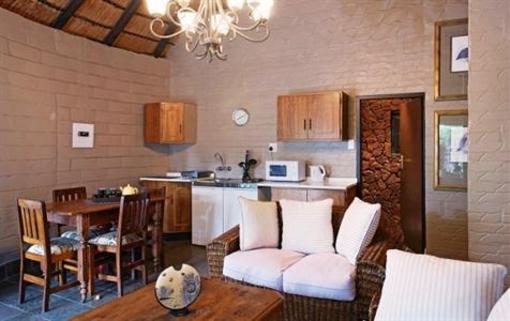 фото отеля Birdsong Cottage
