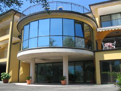 фото отеля Mercedes Hotel Limone sul Garda