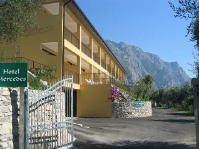фото отеля Mercedes Hotel Limone sul Garda