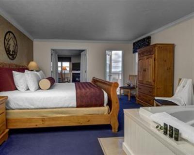 фото отеля Cherry Tree Inn & Suites
