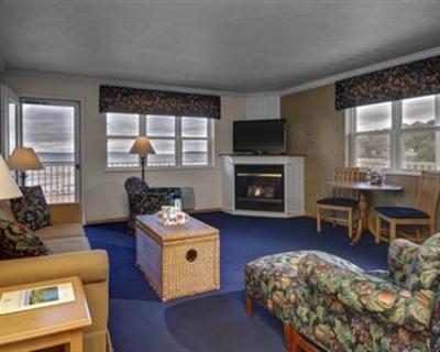 фото отеля Cherry Tree Inn & Suites