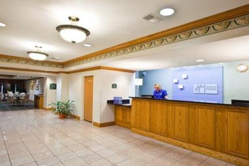 фото отеля Holiday Inn Express Charlotte