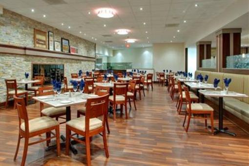фото отеля Holiday Inn Barrie