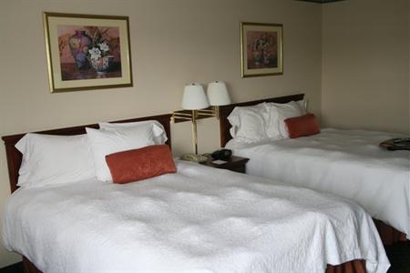 фото отеля Hampton Inn Bellevue / Nashville-I-40-West