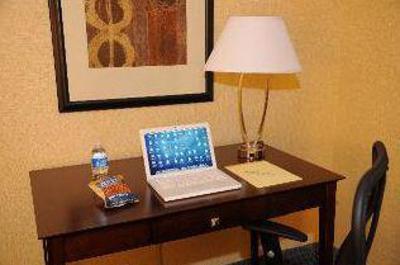 фото отеля Holiday Inn Express Stephens City