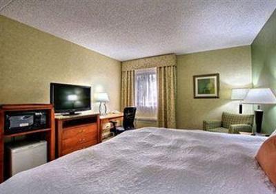 фото отеля Dearborn West Village Hotel