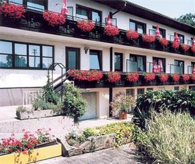 фото отеля Goldenes Kreuz Landhotel