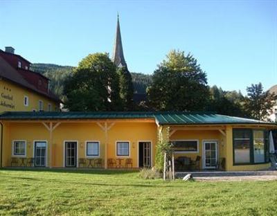 фото отеля Landgasthof Löckerwirt Sankt Margarethen im Lungau