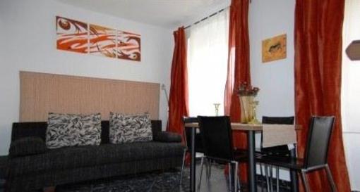 фото отеля Belvaros Apartmanhaz Sopron