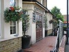 фото отеля Crouch Oak Bed and Breakfast Addlestone