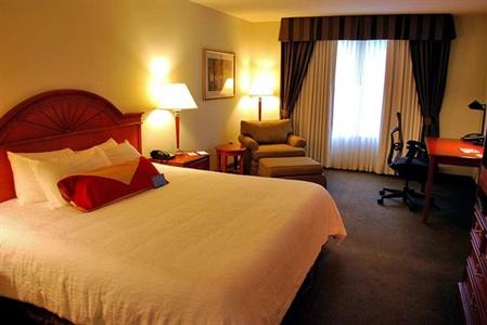 фото отеля Hilton Garden Inn Houston/The Woodlands