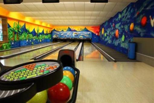 фото отеля Teke Bowling Centrum es Sport Hotel