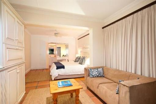 фото отеля The Robberg Beach Lodge