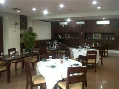 фото отеля Jusenny Hotel
