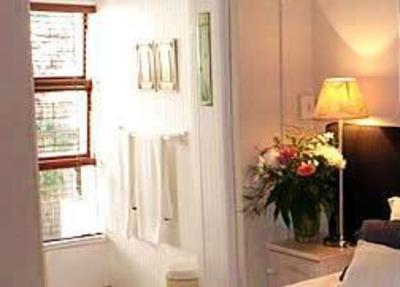 фото отеля Loddeys Guest House Cape Town