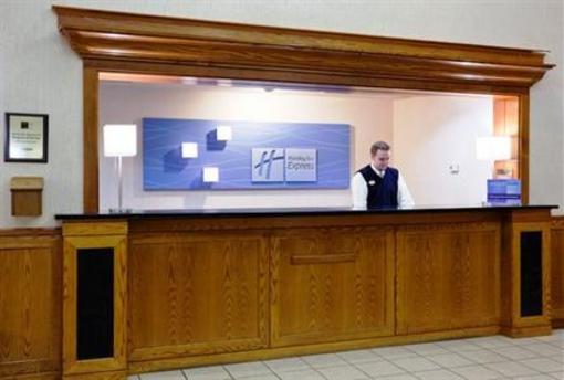 фото отеля Holiday Inn Express Janesville - I-90 and US Highway 14