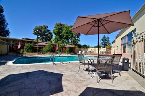 фото отеля Best Western Petaluma Inn