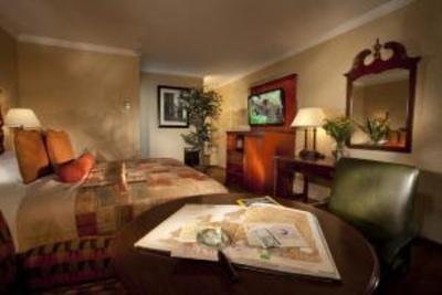 фото отеля Best Western Petaluma Inn