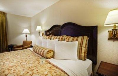 фото отеля BEST WESTERN Plus Inn at the Vines